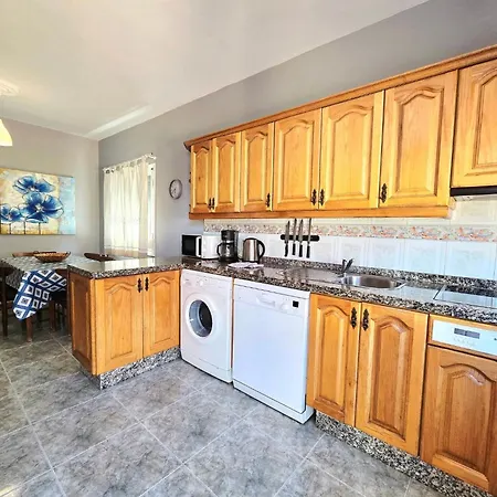 Feriehus Haus Mit Wifi Und Terrasse Direkt Am By Interhome El Médano